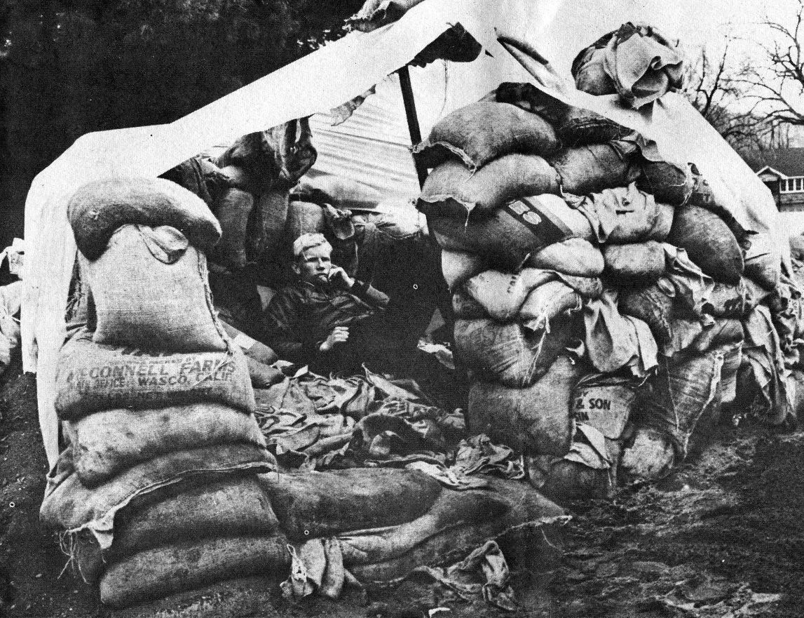 Pieces of the Past - 1965 Flood 04 07